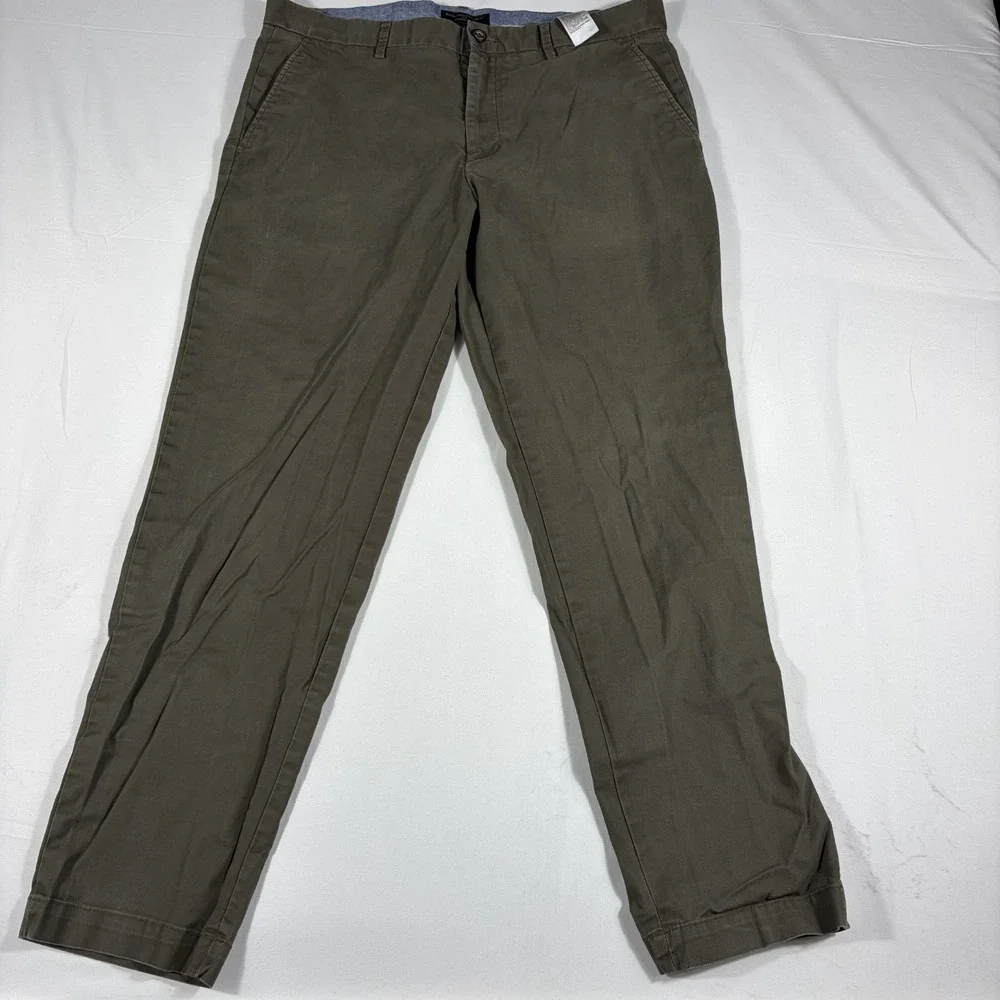 Banana Republic Mason Chino Pants Mens 36x32 Olive Green/Brown Cotton Travel